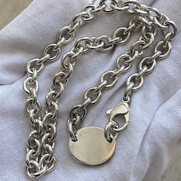 Tiffany & Co. Return to Tiffany Oval Tag Choker Necklace - Picture 5 of 6